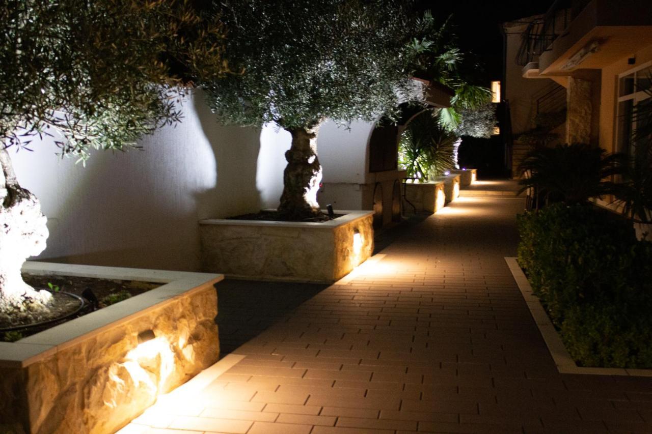 Apartments Villa Jelena Водице Екстериор снимка