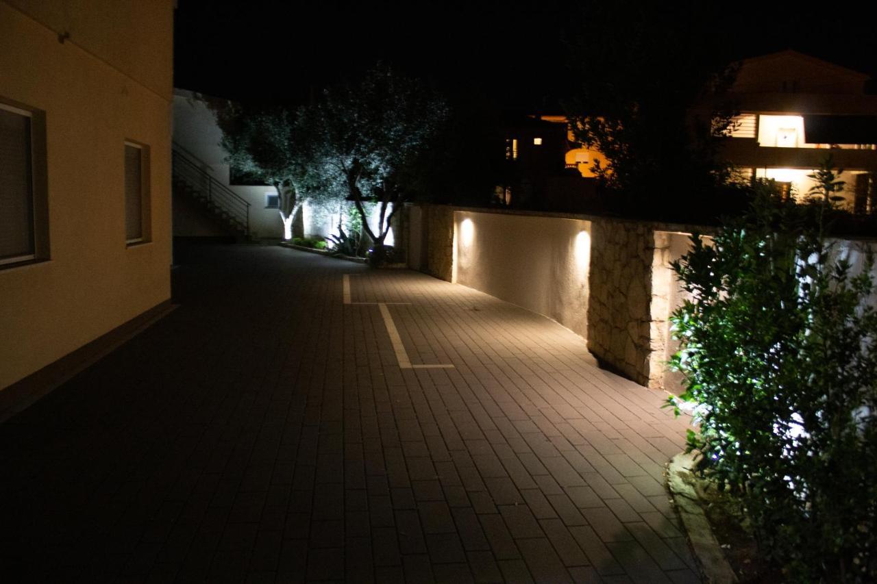 Apartments Villa Jelena Водице Екстериор снимка