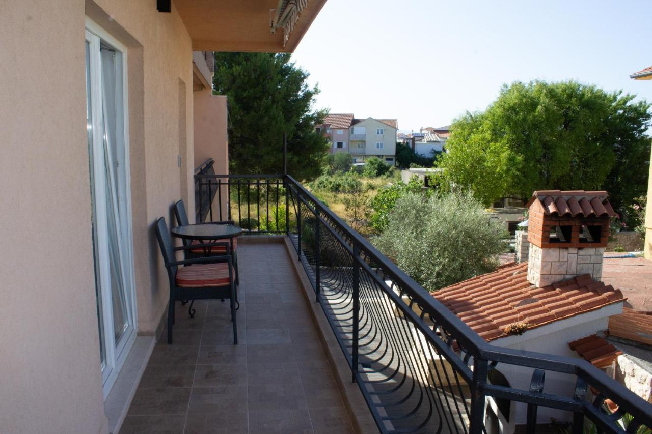 Apartments Villa Jelena Водице Екстериор снимка
