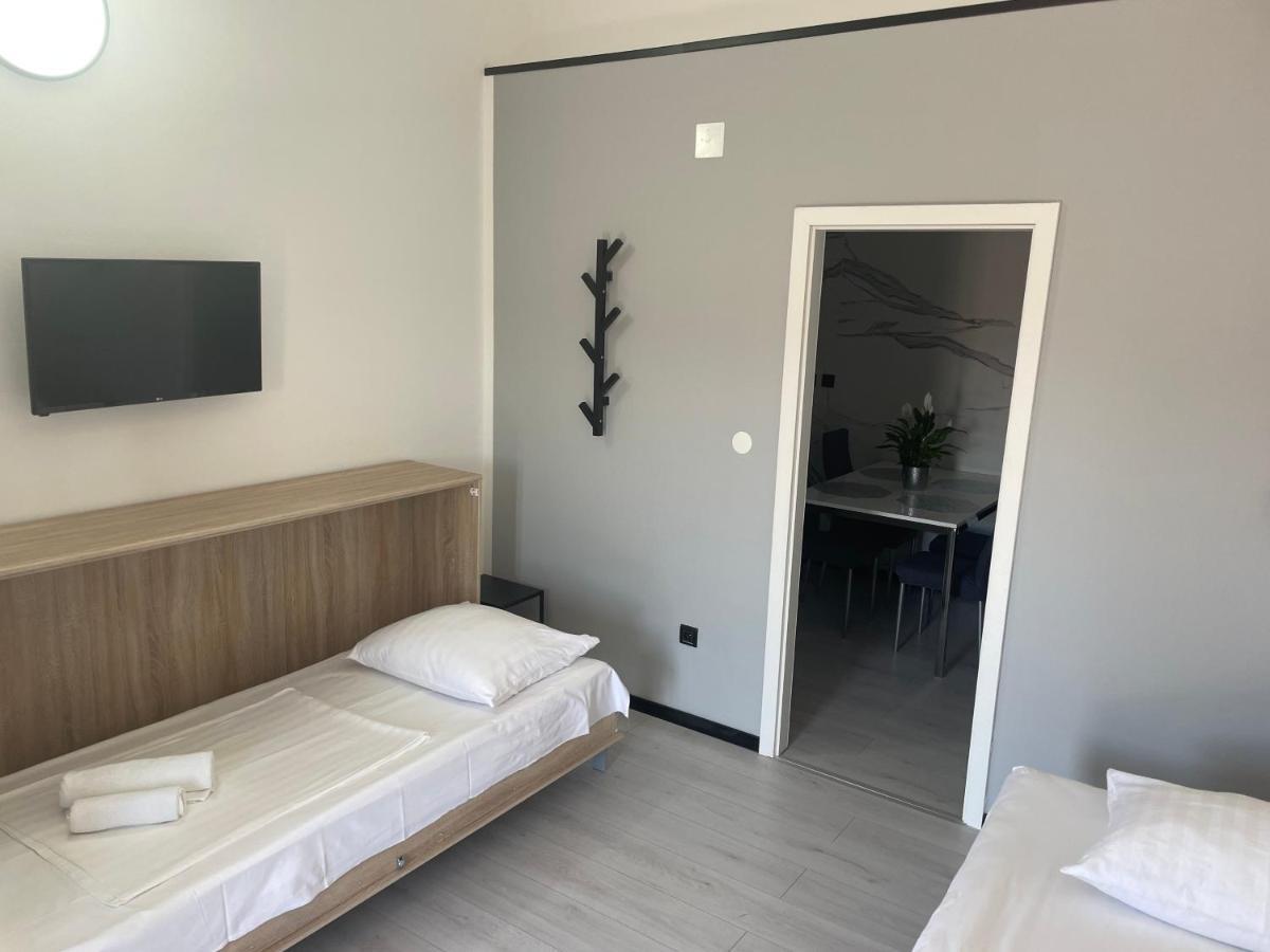 Apartments Villa Jelena Водице Екстериор снимка