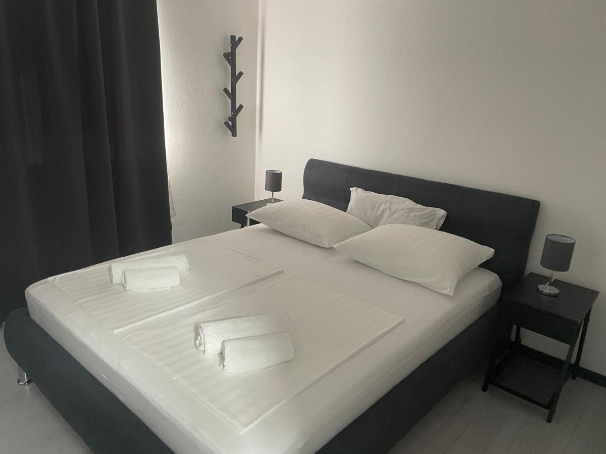 Apartments Villa Jelena Водице Екстериор снимка